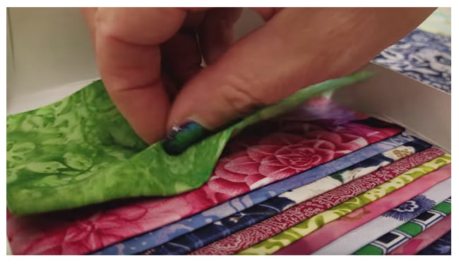 Ideias fáceis de artesanato com Retalhos de Tecidos coloridos