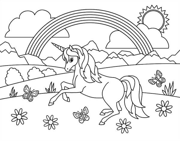 Desenho de unicórnio com asas voador com nuvens e arco íris