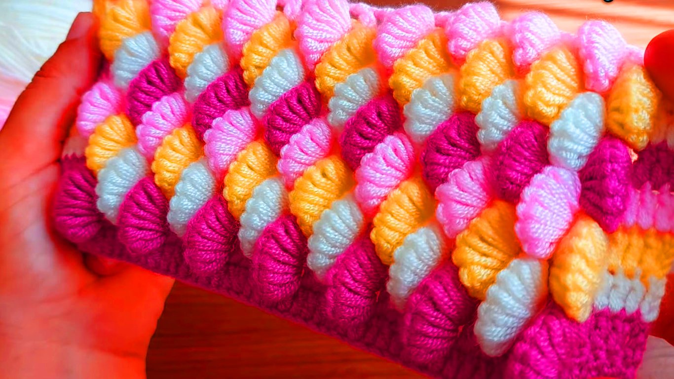 Escama de peixe de crochê que dá um toque especial as peças e pode valorizar bastante os trabalhos