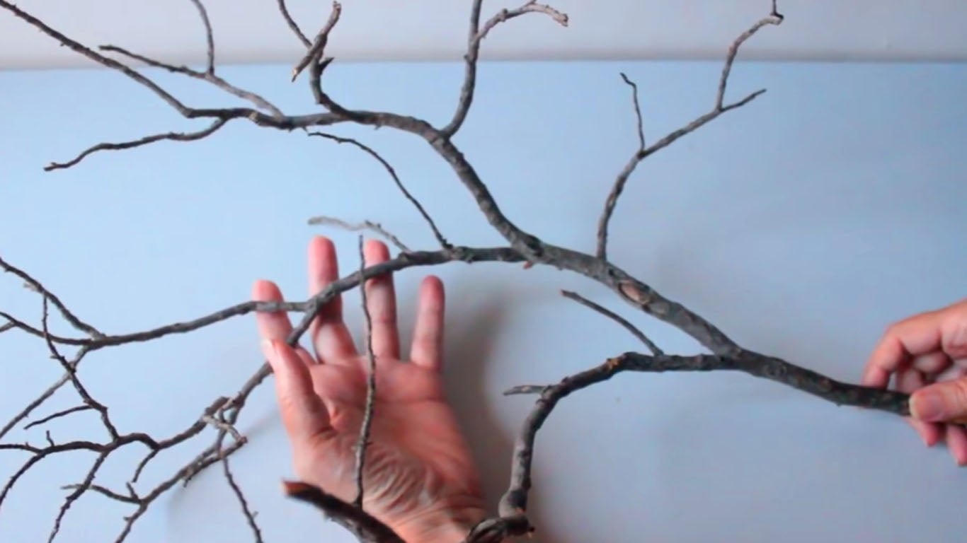 Incrível o que ela fez com ramas secas e garrafas de plástico – artesanato e crochê
