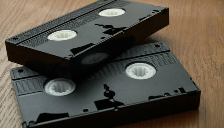 Reutilização de Fitas VHS: Transformando Relíquias Obsoletas em Tesouros Criativos