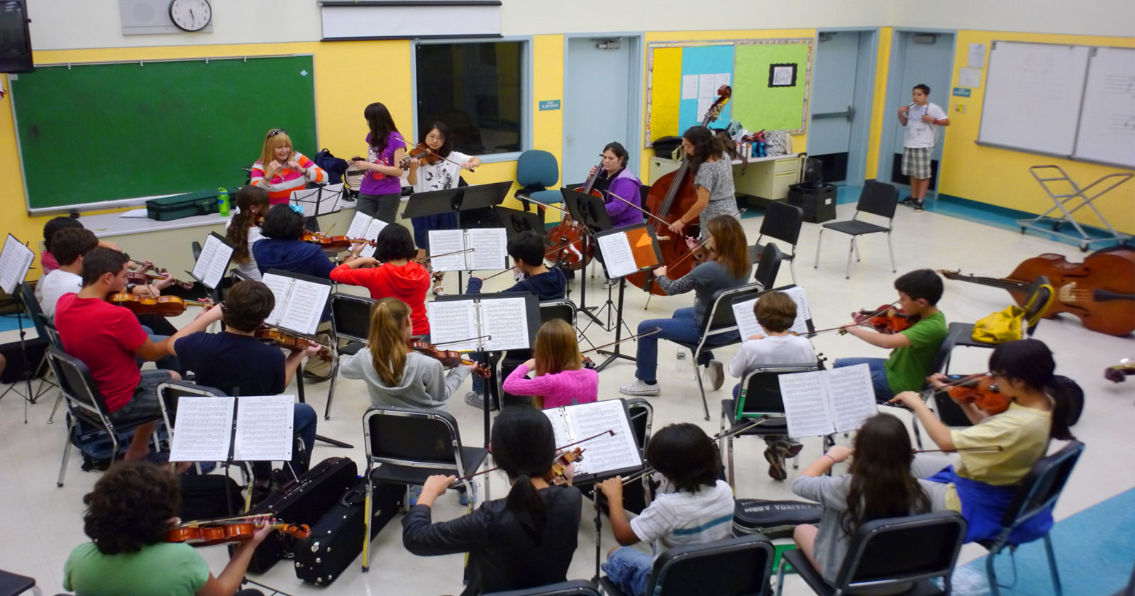 O Papel da Música no Aprendizado: Benefícios e Atividades Práticas